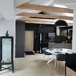 Charming In Old Town With Balcony