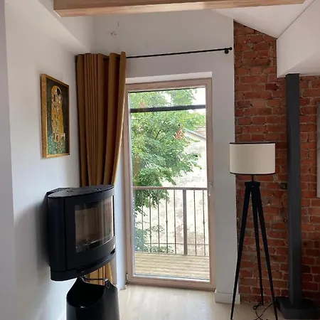 Апартаменты Charming In Old Town With Balcony Каунас