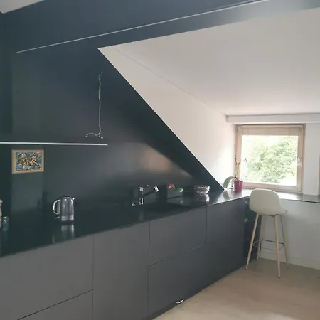 Lägenhet Charming In Old Town With Balcony Kaunas