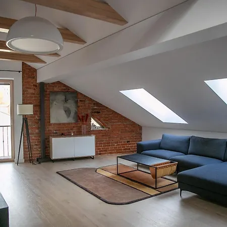 Charming In Old Town With Balcony Apartman Kaunas